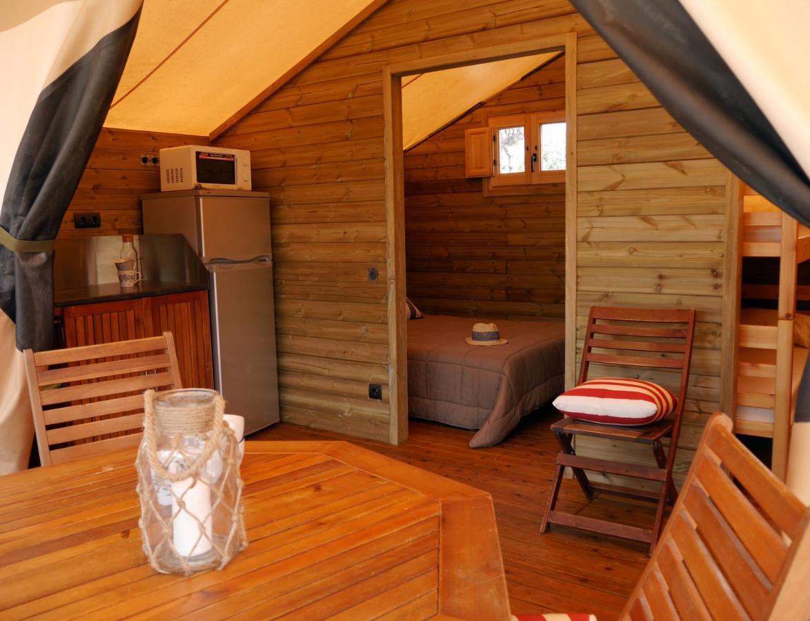 Camping Gavina Creixell Exterior foto